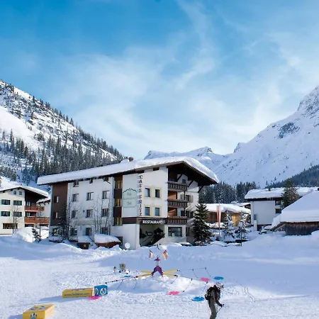 Cafe Fritz Gospodarstwo wiejskie Lech am Arlberg